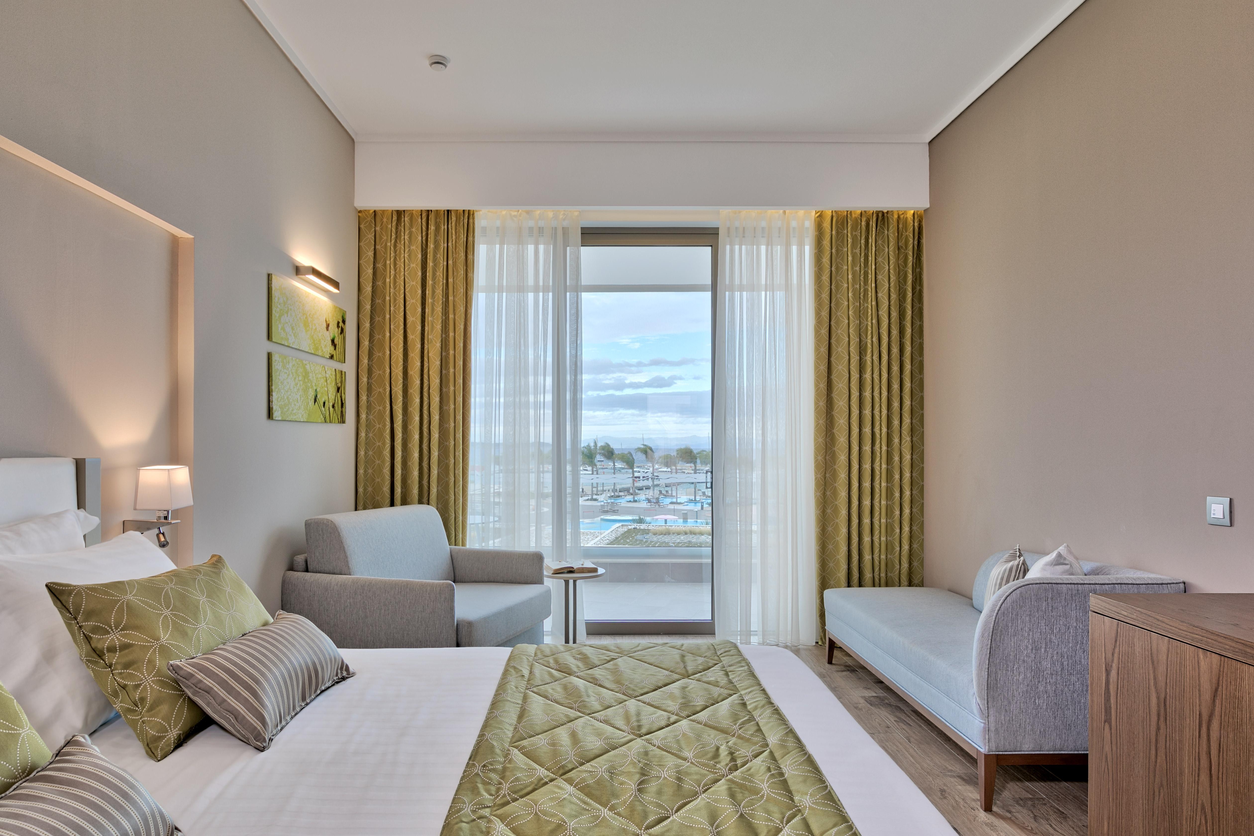 Miraggio Thermal Spa Resort Paliouri Luaran gambar A room at the hotel
