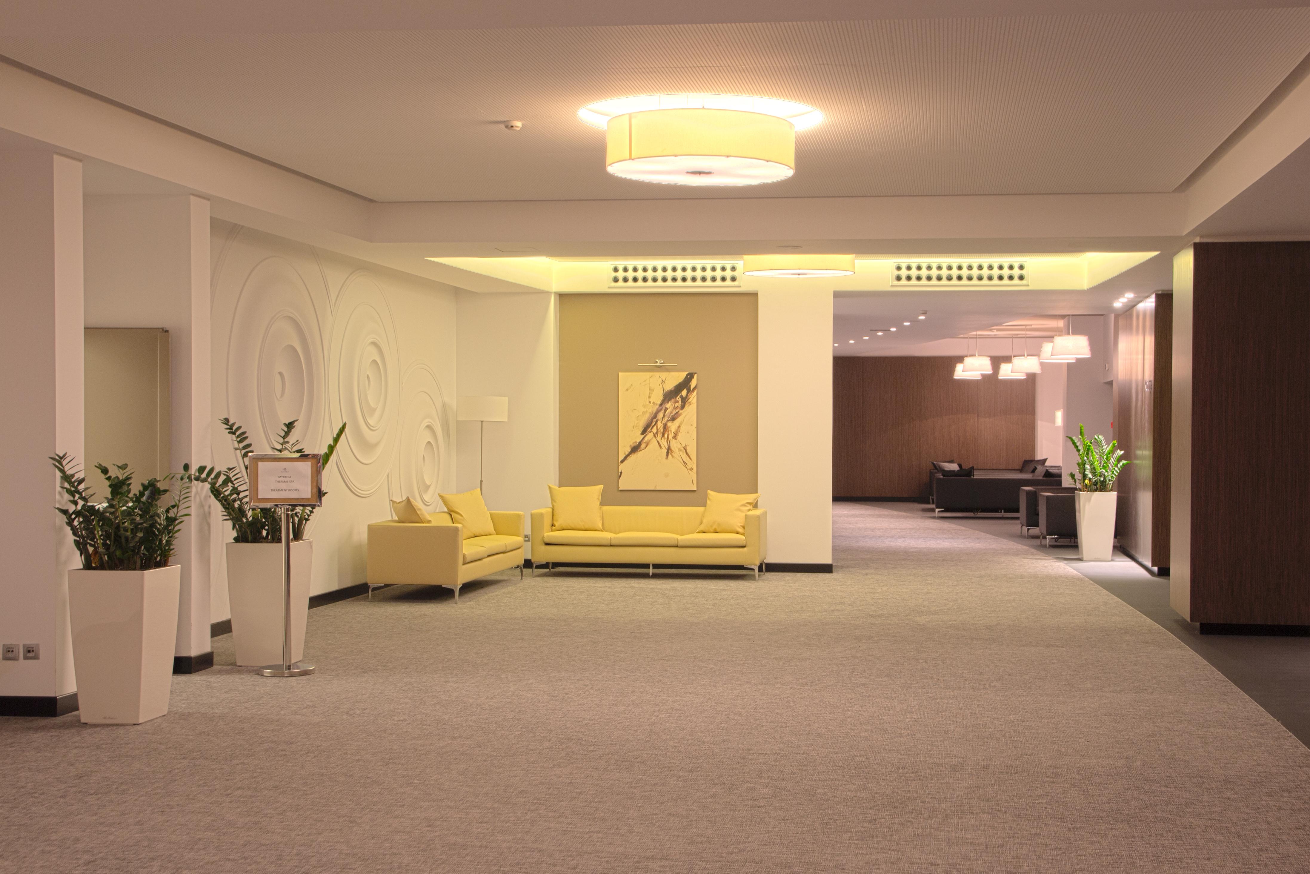 Miraggio Thermal Spa Resort Paliouri Luaran gambar The lobby of the hotel