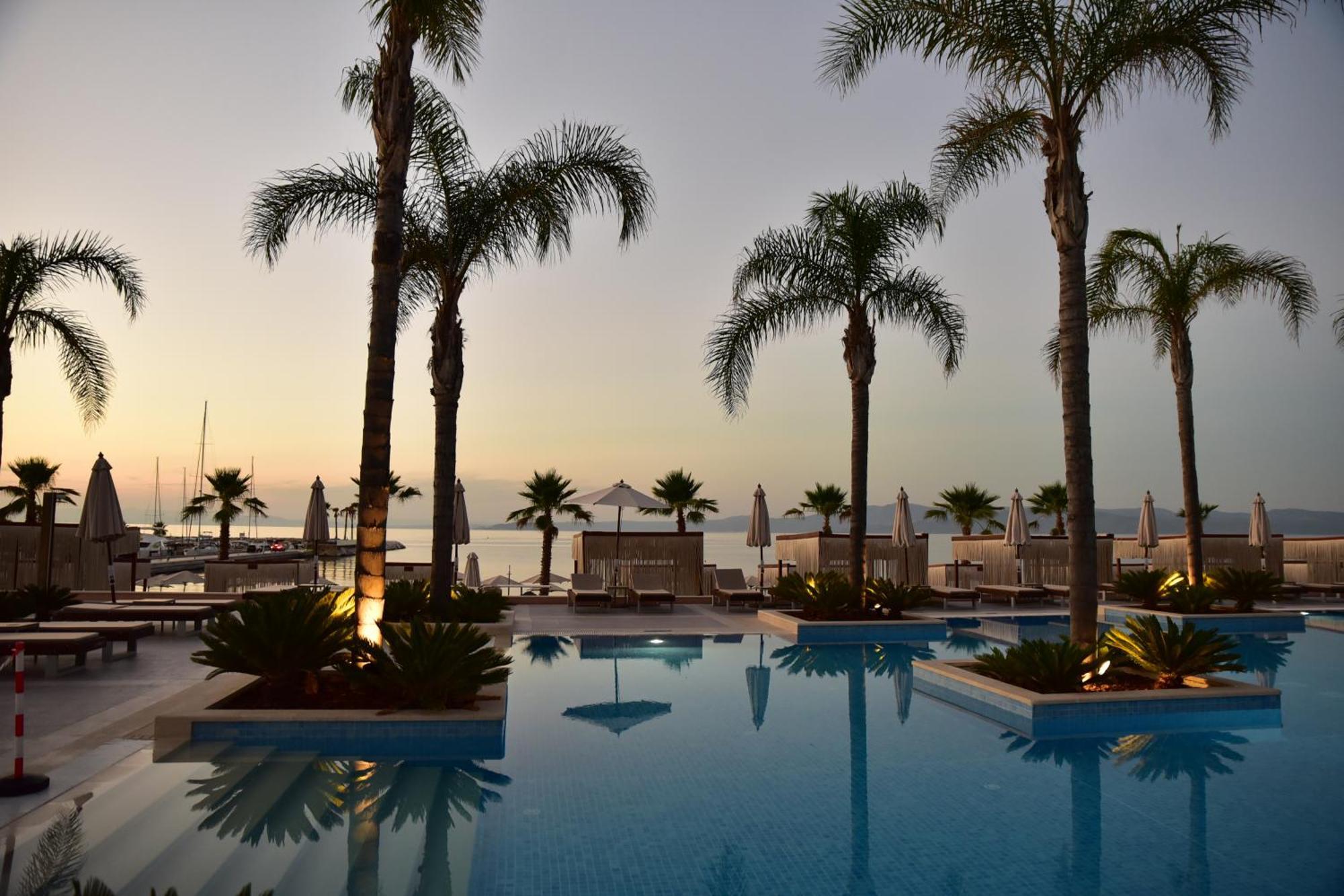 Miraggio Thermal Spa Resort Paliouri Luaran gambar The Westin Resort Marina El Alamein