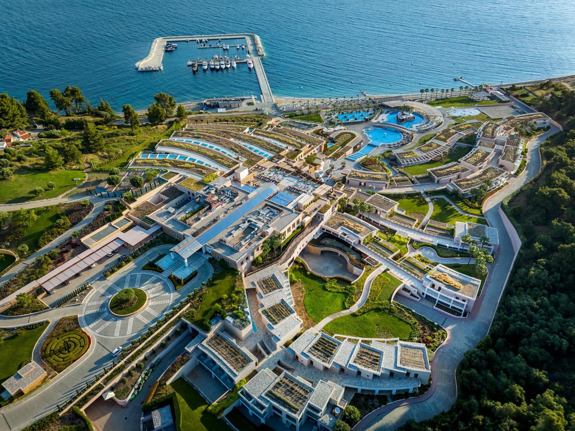 Miraggio Thermal Spa Resort Paliouri Luaran gambar Aerial view of the resort